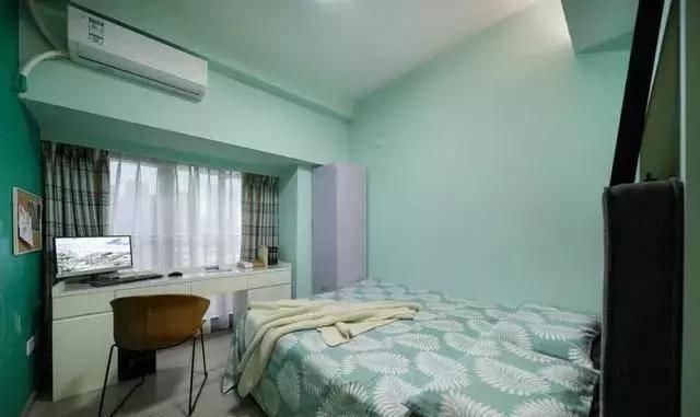 水泥|老公坚持客厅铺水泥砖，过道还给女儿装秋千，入住后晒晒全屋