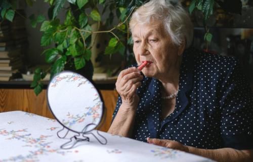 孤独|“进了养老院才知道,哪怕儿女不孝,也比没有强”