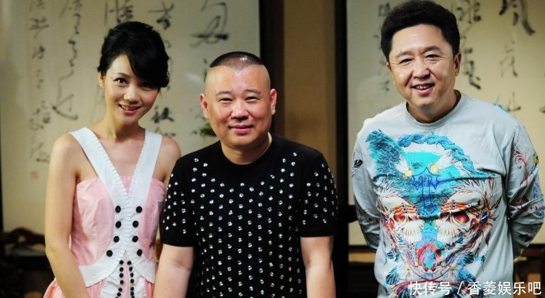 周群:被称为“安徽卫视一姐”,出道30年月薪为何才3000?