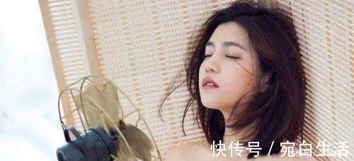 圆脸|不适合留齐刘海的脸型,不留好美,留了就是“灾难”