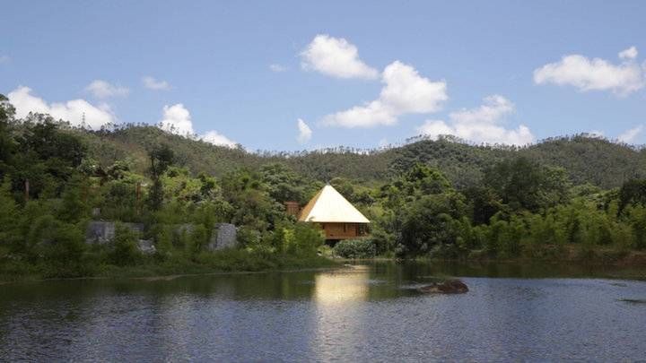  演变|电竞前线丨一场可以“打游戏”的展览，让人看到技术和文化的演变