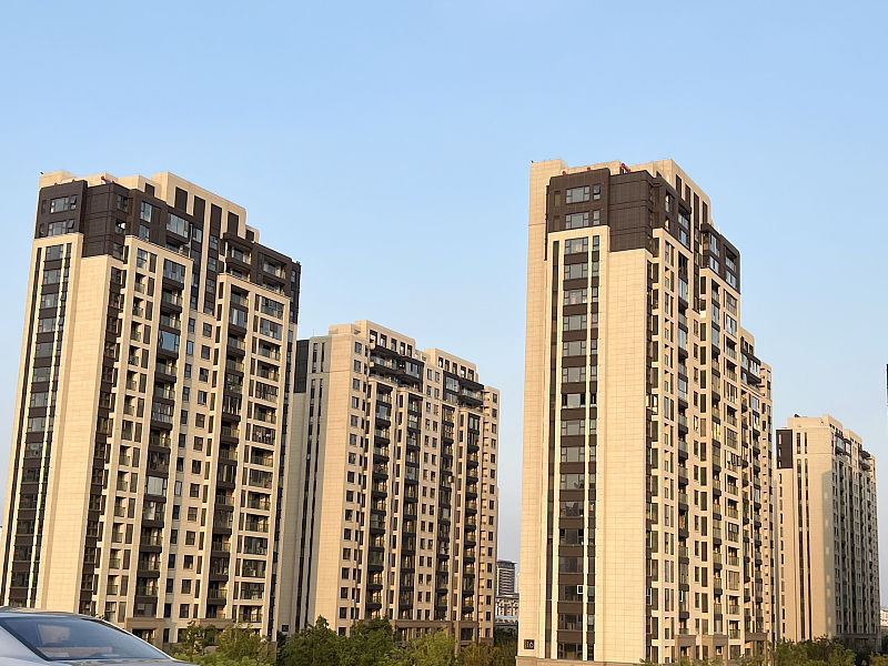 房子|5年后,“楼梯房”和“电梯房”究竟谁更保值?内行人一席话说透