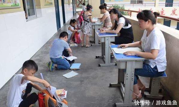 建议|孩子的书包堪比一个世界,为啥不建议家长翻书包?看完忍住别笑