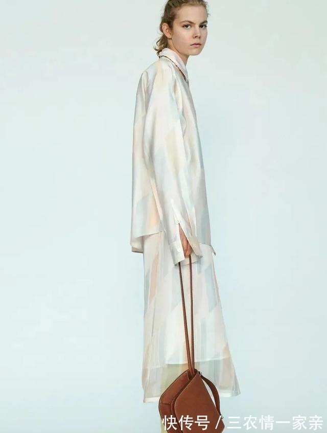 时髦 衬衫+半裙,轻轻松松的时髦!衬衫+半裙,轻轻松松的时髦!