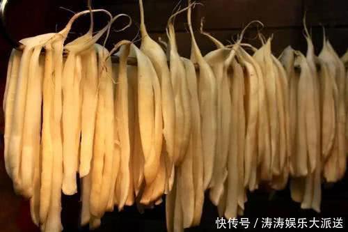 晾晒|在超市碰到这种菜,别问价格赶紧买!又香又脆又下饭,买到赚到