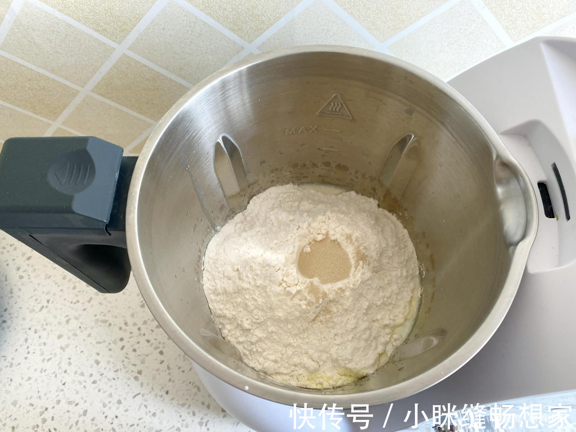 手把手教你1次发酵的基础汉堡胚,好吃方便又好做,馅料随心加