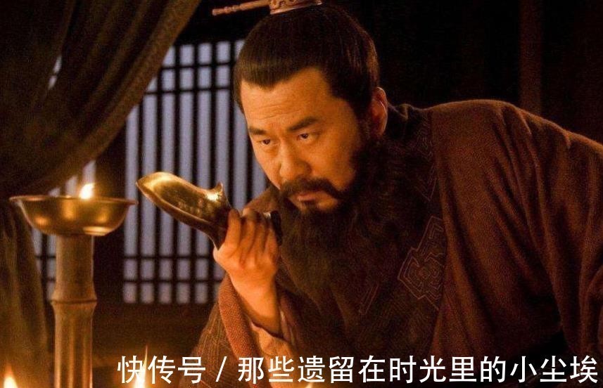 挟天子以令诸侯$中国史上真正“挟天子以令诸侯”6个人,其中一位影响后世3百年