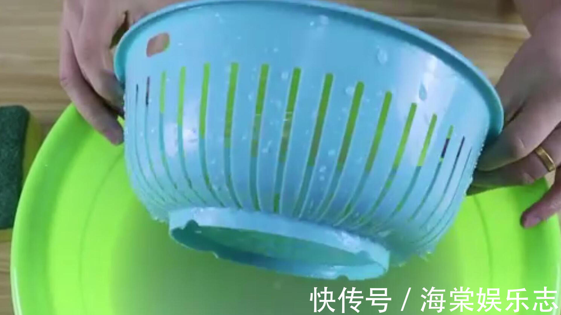 妙招妹|菜篮子又黑又脏，只要用它泡一泡，10分钟就能焕然一新，真实用