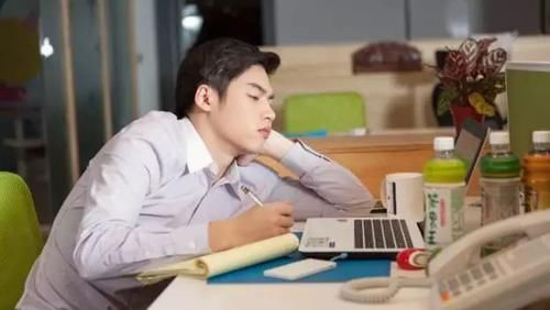 痔疮时常让人坐立难安，多吃4物，做好2事，也许和它说拜拜