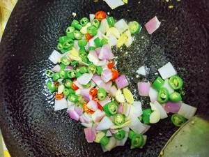 下饭菜，藤椒田鸡，鲜辣爽口，美味下饭，今晚又要米饭不够吃