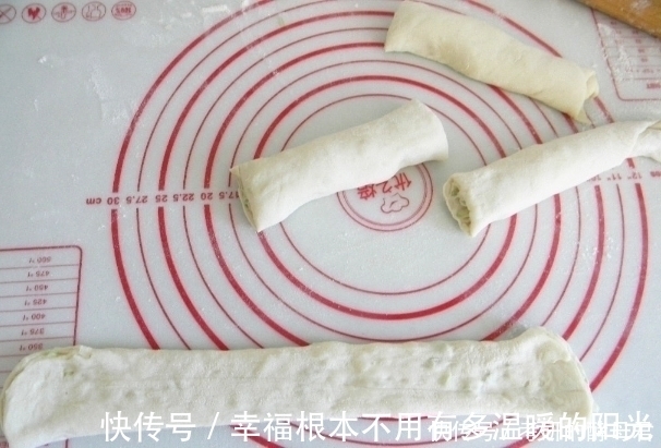 和面|烙饼又干又硬是和面用错了水,牢记3点,饼柔软筋道,放凉不硬