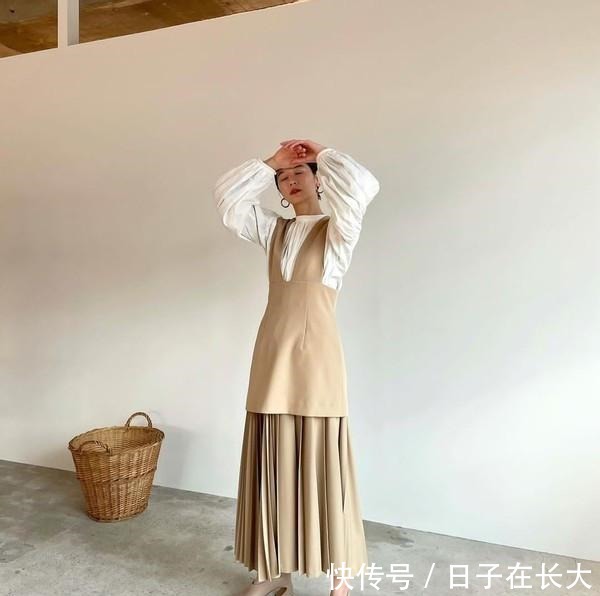显高显瘦 小个子女生别只会“塞衣角”，学日系搭配这样穿，显高显瘦很简单！