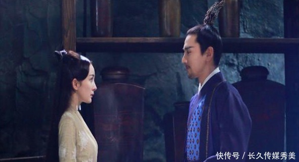  女扮男装|折颜和狐帝实力并不弱，为何要将白浅女扮男装送上昆仑虚呢？