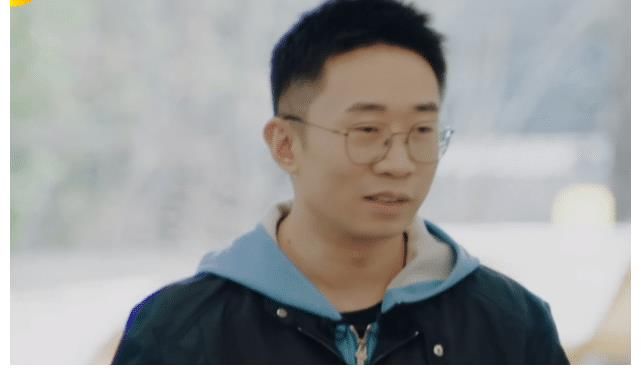 請假去考主持人證，楊迪喊話汪涵：低調不要到處說，萬一沒考上