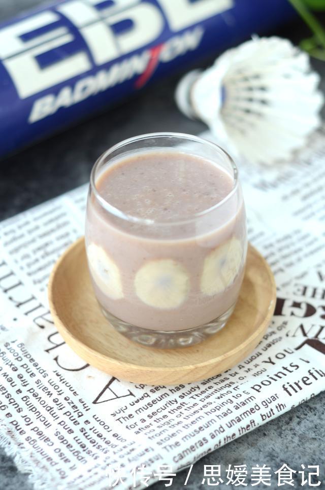 牛奶|香蕉和这“天生一对”,坚持每天吃,不失眠不便秘,肚腩消失了!