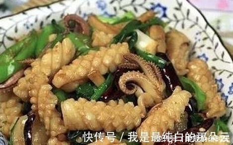 土豆片|美食推荐:姜葱爆鲜鱿、番茄鱼片汤、五花肉干煸土豆片、肝腰合炒