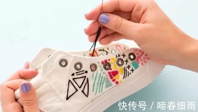 diy 小白鞋穿腻了?试下刺绣后的小白鞋,一样穿出“花”样!附教程