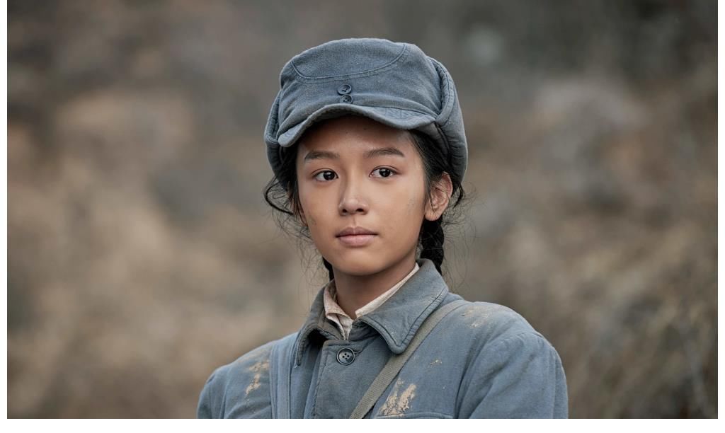 节目组|黄晓搬行李无人帮忙，宁静排场十足，两大网络顶流终究不及明星