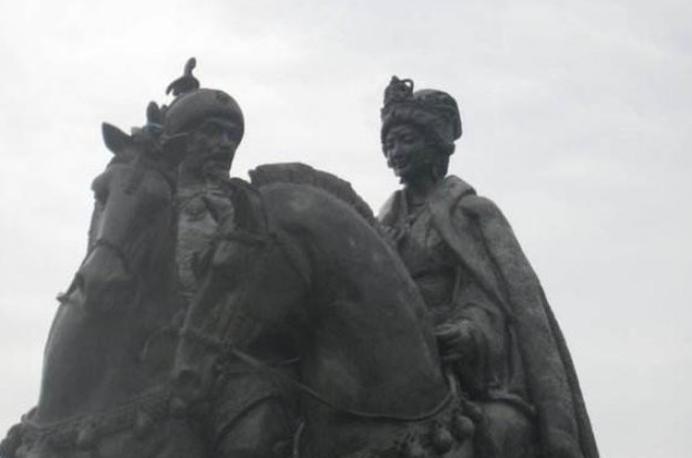 四大美女|中国古代四大美女之一:一生嫁父子三人,三人皆与她生了孩子!