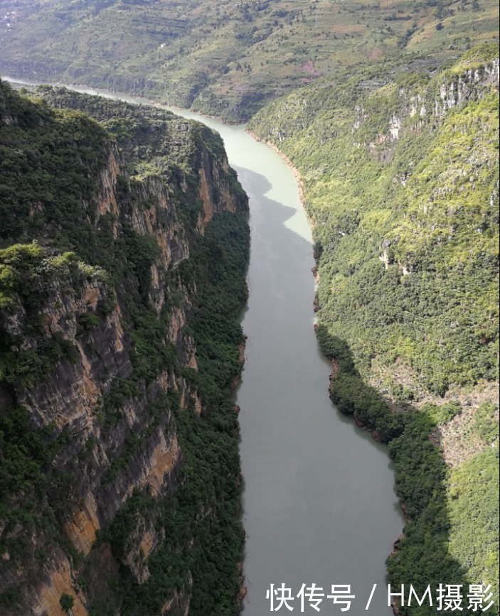 老年|悬崖峭壁大峡谷，不用出国，中国美丽的12个大峡谷