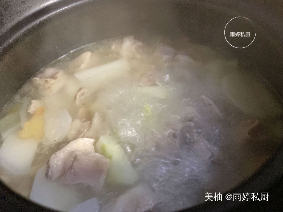 羊肉汤|天冷了，记得常喝此汤，营养均衡又驱寒，制作方法有技巧