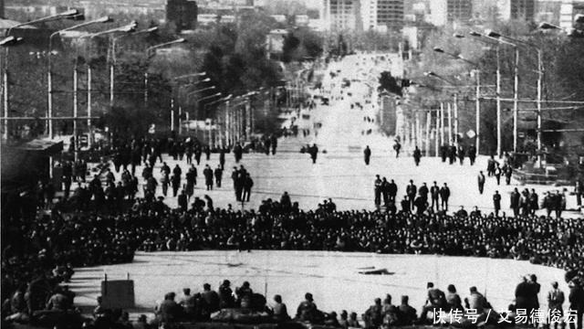 击中要害|西方到底是如何解体苏联的?只用了3个方法,个个击中要害