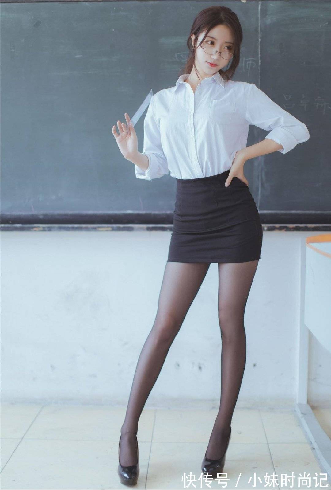 干练 美女教你穿西装搭配包臀裙,优雅从容不怯场,何乐而不为