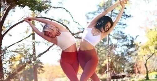 形体|气质并非都是天生的，在瑜伽熏陶中培养优雅，打造玲珑有致好身材