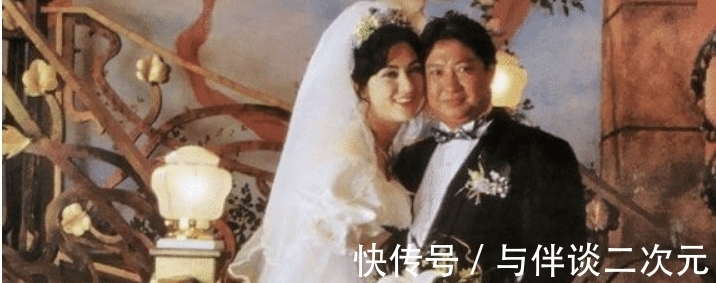 洪金宝离婚后娶徒弟高丽虹,结婚30年,两人