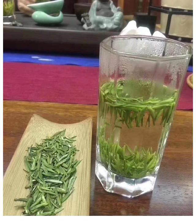 喝茶|有的人喝茶叶茶彻夜难眠，有的人不受影响，哪种人的身体更健康？为何？