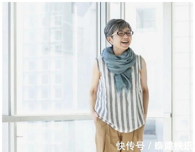 女性 60岁左右的女人,过年别再烫“大妈卷”!四款减龄发型,更好看