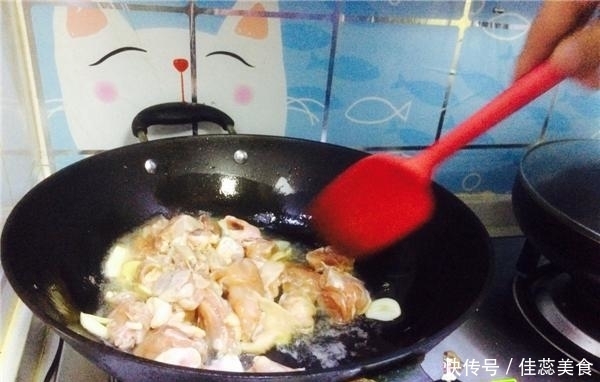 茹宝|教你烧一锅好鸡肉！肉美汤鲜，一上桌就被喝个底朝天！人人都爱吃