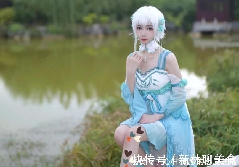 cos|小姐姐光脚cos言和,灵动的小脚丫,意外走红网络