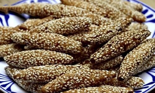 冬天|冬天,教你做萝卜糯米条,也要吃它,简单一炸,外酥里软,真好吃