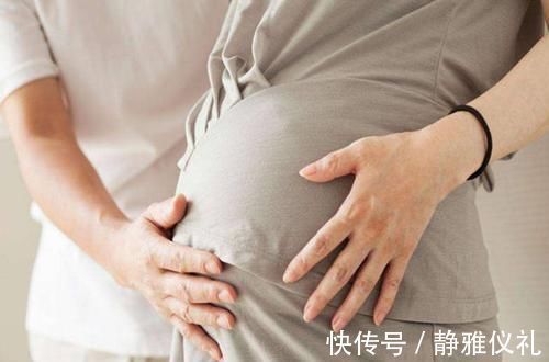 小诗|易孕体质女性一碰就来个意外怀孕,大多有这五种特征,看你是吗