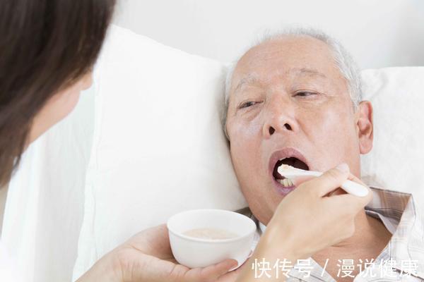 尼古丁|什么人更受脑梗“偏爱”?这4个“过人”之处,希望你一个也不占