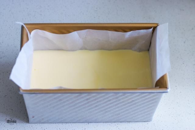 蛋黄|网红抖臀蛋糕,用手轻碰就一直抖个不停,迫不及待咬下一口,真香