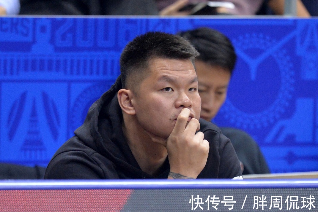 莱多|下午13点,马尚穿宏远球衣特训,朱芳雨后手太硬,杜锋狠招在后边