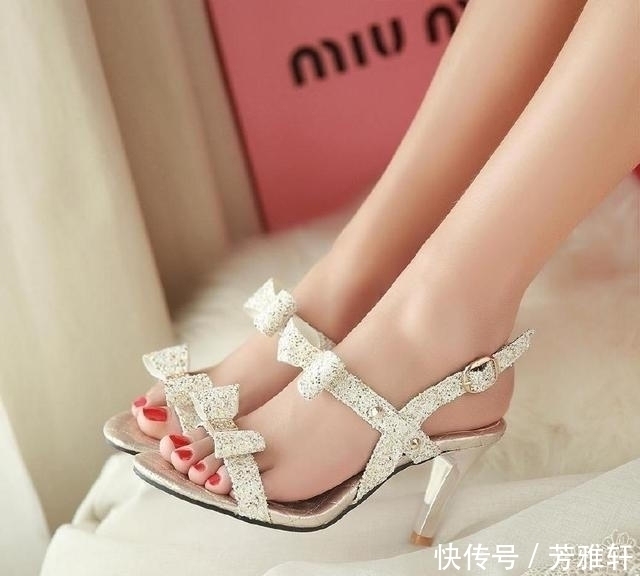 气质 露趾高跟凉鞋最显女性风情, 优雅气质扶摇而上