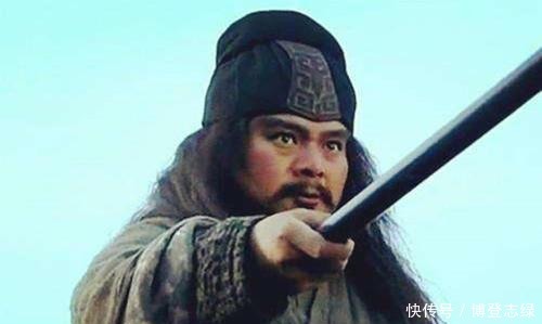 粮草|张飞八尺长矛刺中许褚,后来的许褚还敢狂吗