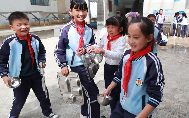 午餐|营养午餐助力学生健康