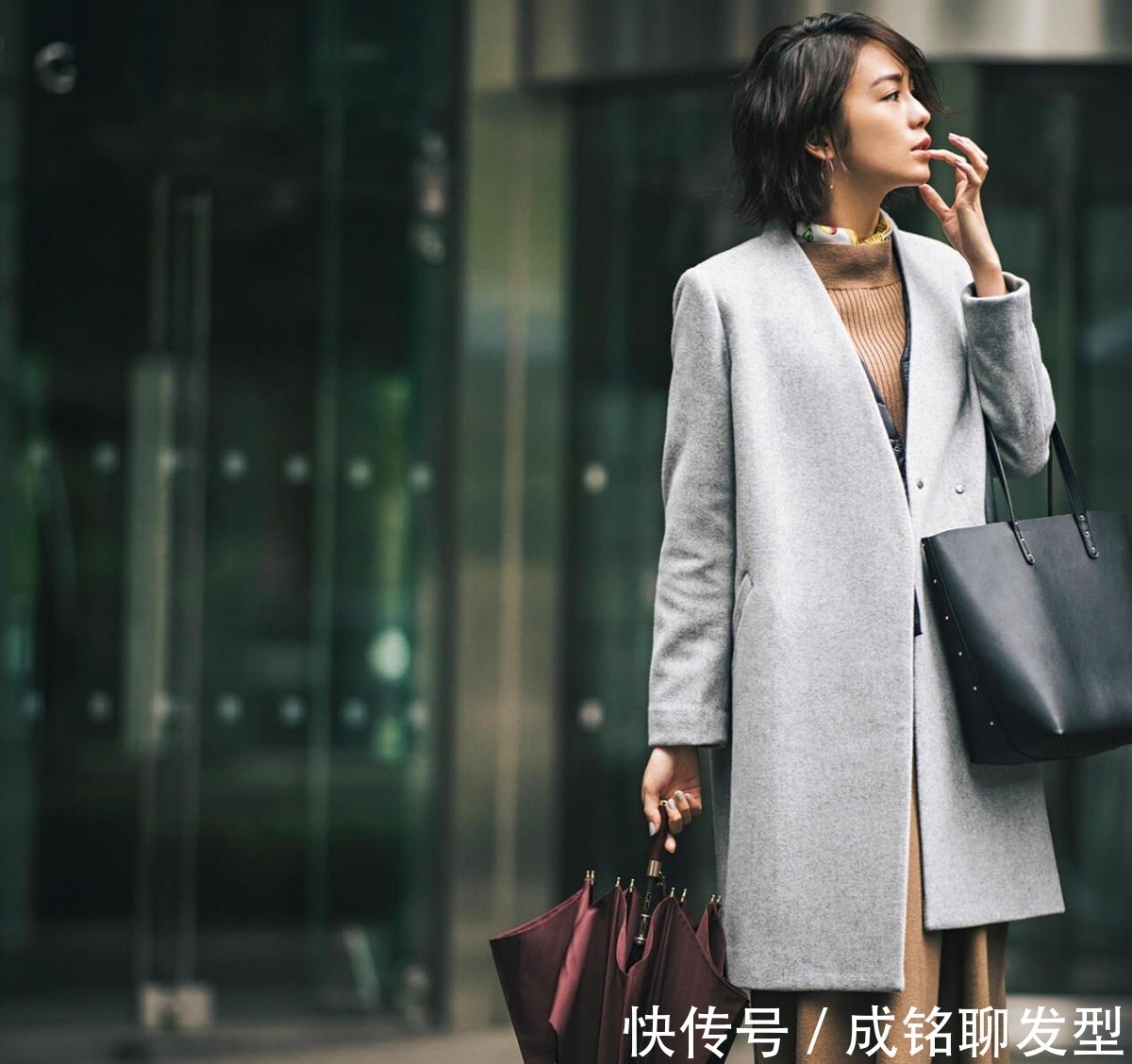 阔腿裤 今年这种无领大衣很流行!简约时尚又养眼,既有品味又有高级感
