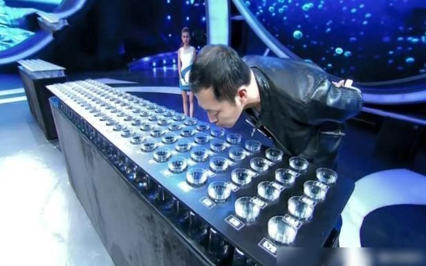 当年警方找到《最强大脑》,聘请王昱珩和李威帮助破案,后来如何