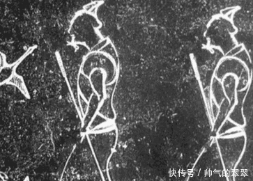 拔剑|对于霸气修长的汉代长剑, 古人都是怎么佩戴才能让自己更迅速拔出剑?