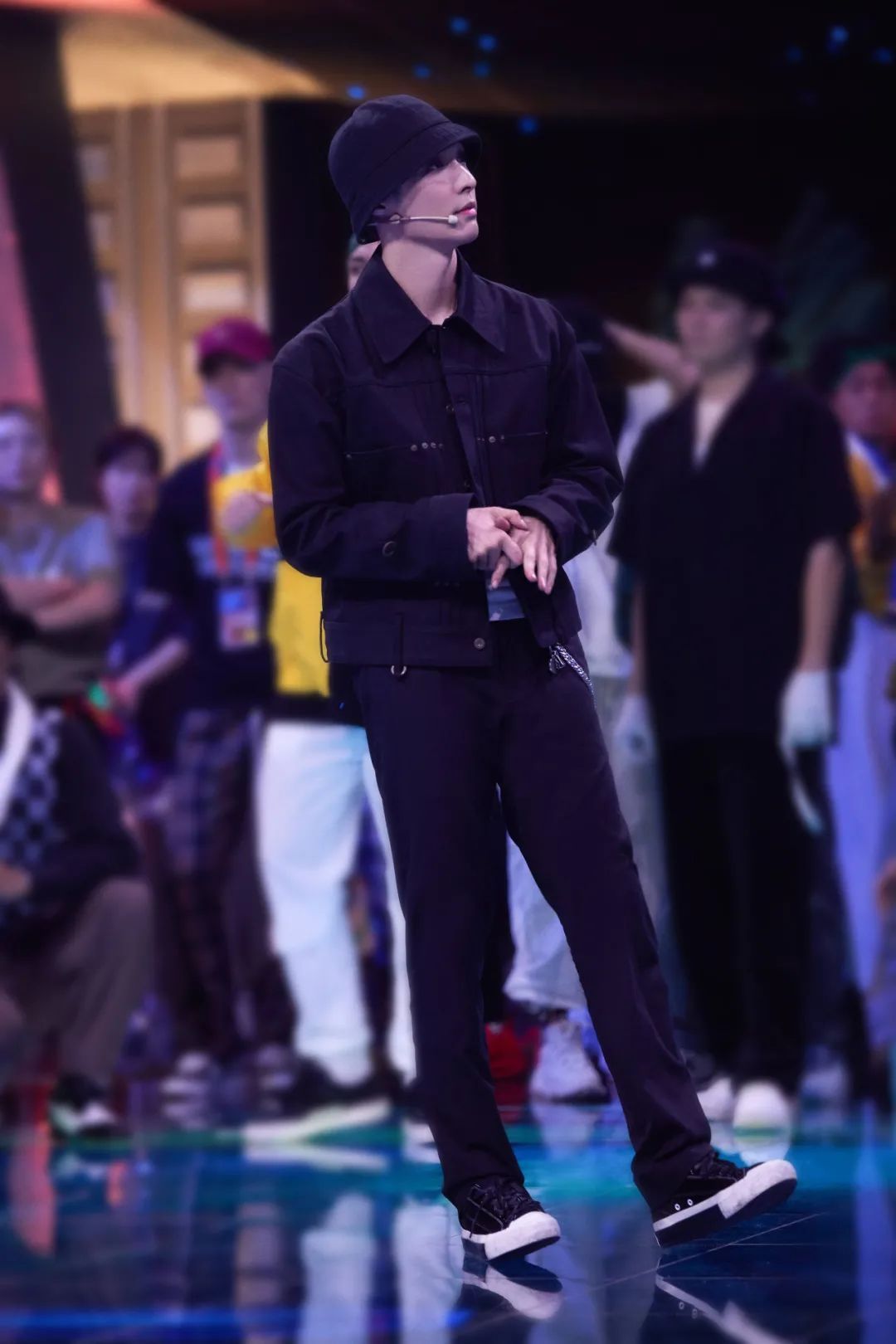 张艺兴|独家！全网都在问，王一博《这街4》的报童帽原来是这顶？