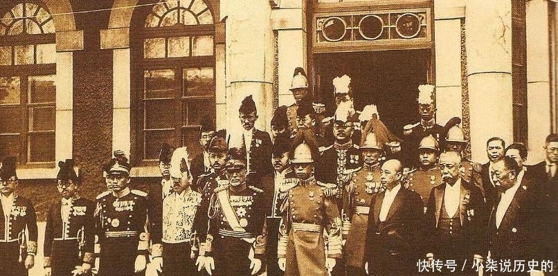 想不到|晚清老照片：溥仪父亲出行比电视里还风光？这场面你可能想不到