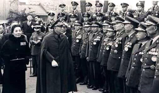 评林|蒋介石六评林总,第一次失望、骂娘,最后一次无语,怎么回事?