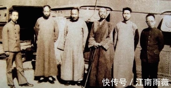 出家$抛妻弃子,弘一法师出家的真实原因,学生丰子恺用3句话说明白了