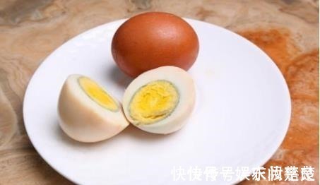 胆囊|常吃鸡蛋身体好医生提醒4类人一口别吃,别让无知坑害你