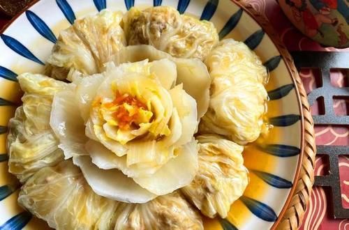 年夜饭压轴菜“花开富贵”，上桌惊艳四座，寓意幸福美满，超简单